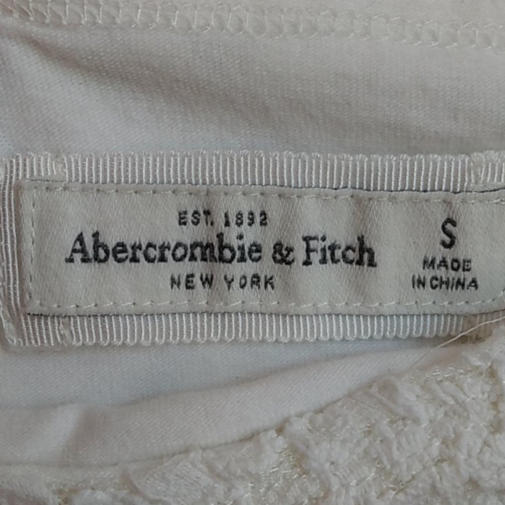 SOLD-Abercrombie & Fitch Skirt - Picture 8 of 8